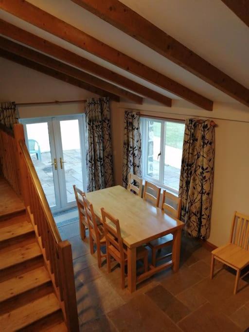 The Barn. Apartment Carmarthen Exterior photo